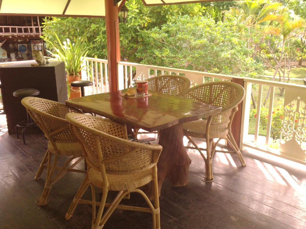 Ban Sabai Sabai Guest House Канчанабурі Номер фото